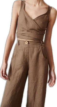 Cropped Linen Top For Fall, Solid Color Linen Tops For Fall, Linen Solid Color Tops For Fall, Solid Linen Top For Fall, Brown Linen Tops For Spring, Brown Linen Spring Tops, Brown Sleeveless Linen Top, Sleeveless Brown Linen Top, Brown Linen Blouse For Spring