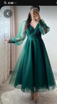 Georgette One Piece Dress Western, Frock Suit Sleeves Design, Gown Kurti Dresses, Birthday Outfit Frock, Winter Birthday Dress Women, Ankle Length Frocks, Simple Gowns For Women Casual, Birthday Dress Ideas For Women Indian, Birthday Frocks For Women