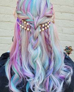 Trendy We Fryzurach, Rainbow Hair Color, Natural Hairstyle, Smink Inspiration, Multicolored Hair, Girl Trends, Fantasy Hair, Pastel Hair