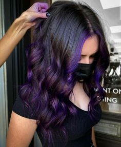 Dark Hair Dye, Hair Dye Tips, Dyed Hair Purple, Peekaboo Hair