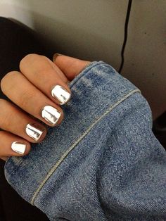 Essie No Place Like Chrome Her Nails, Glow Skin, Metallic Nails, Silver Nails, Roller Derby, Creative Nails, Chrome Nails, All Things Beauty