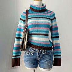 Unique Outfits For School, 2000s Preppy Fashion, 2000s Winter Outfits, 2000s Fashion Winter, April Tmnt, Late 2000s Fashion, Tmnt Au, 2000s Sweater, Shameless Dr