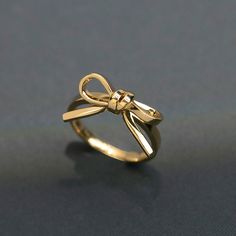 Silver Knot Bow Tie Ring, Dainty Ribbon Ring, Minimalist Band, Everyday Stacking Ring, Tiny bow Ring, Gift for Her, Bow Jewelry,Women's ring Gemini Jewelry, خواتم خطوبة, Preppy Jewelry, Bow Ring, Jewelry Accessories Ideas, Dope Jewelry, Classy Jewelry, Jewelry Essentials, Jewelry Lookbook