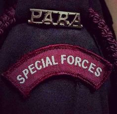 a patch on the back of a jacket that says special forces