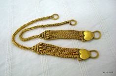 vintage antique 23kt gold ear chain handmade jewellery gold Gold Ear Chain, Ear Chain, Gold Jewelry Earrings, Jewellery Gold, Yellow Gold Jewelry, Necklace Choker, Choker Necklaces, Traditional Jewelry, Gold Jewellery Design