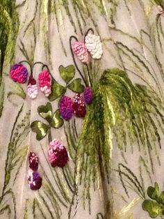 Dior exhibition Paris | Isabelle from Paris | Flickr Dior Exhibition, Vintage Haute Couture, Fashion Designers Famous, Garden Dress, Beauty Dress, Famous Fashion, Fashion Inspiration Design, Dream Dress, Beading