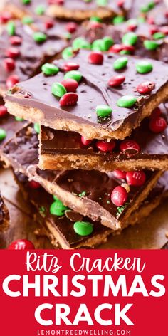 Christmas Crack! aka cracker toffee, aka the BEST THING EVER! This easy recipe comes together in minutes with just a handful of ingredients. It's the perfect addition to any holiday cookie plate and guaranteed to be everyone's new favorite! Christmas Candy Easy, Saltine Toffee, Hot Chocolate Fudge, Peppermint Marshmallows, Cracker Toffee, Christmas Fudge, Toffee Recipe, Holiday Sprinkles