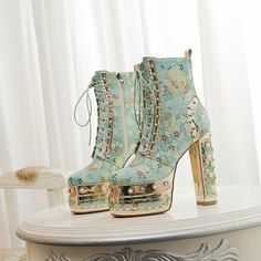 Cute High Heels, Fancy Things, Popular Boots, Dr Shoes, Dream Aesthetic, Square Toe Heels