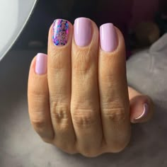 Birthday Nails Real Nail, Bday Nails Ideas Short Gel, Short Gel Birthday Nails, September Birthday Nails Short, Birthday Shellac Nails, Birthday Nails Gel Short, Birthday Gel Manicure, Fun Birthday Nails Short, Birthday Manicure Ideas