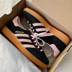 Spezial Shoes, Adidas Handball Spezial, Adidas Handball, Adidas Shoes Women, Adidas Spezial, Adidas Sneaker