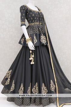 Black Chaniya Choli, Lehengas Designs, Handwork Dupatta, Long Blouse Designs, Short Frock, Lehenga Designs Simple, 2022 Wedding, Beautiful Dress Designs