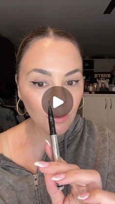 Erica Taylor on Instagram: "Eyeliner tips #eyeliner #liquideyeliner #matureskinmakeup #over40 #makeupover40 #eyelinertutorial #fyp #hauslabs loving haus labs new launch precision cut liner. I love that @glamzilla tested this li we and it proved to be the richest black liner against the leading brands 👍#makeuptutorial #makeupartist liner used @hauslabs new precision cut liner that I had the pleasure to try out and educate before this amazing launch - and I just bought a new one because I loved it enough to repurchase 🙏🙏"