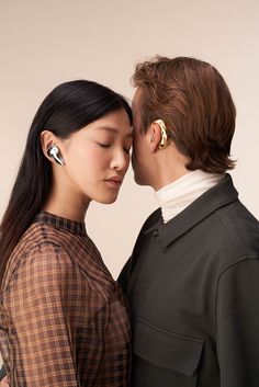 Body Jewerly, Speculative Design, Deaf Culture, Cochlear Implant, Global Citizen, Color Pairing, The Hook, Hearing Aids, Ad Campaign