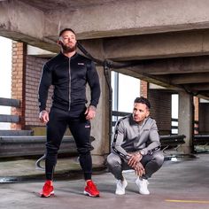 Gender:Men Material Composition:%95 Cotton %5Spandex Sleeve Length(cm):Full Pattern Type:Patchwork Decoration:Appliques Pant Closure Type:Drawstring Collar:O-Neck Closure Type:Zipper Style:Casual Fitted Tracksuit For Training In Athleisure Style, Fitted Athleisure Tracksuit For Training, Fitted Moisture-wicking Tracksuit For Training, Black Stretch Tracksuit For Jogging, Fitted Functional Tracksuit For Training, Functional Fitted Moisture-wicking Tracksuit, Functional Fitted Tracksuit With Moisture-wicking, Functional Black Tracksuit For Training, Black Stretch Tracksuit For Workout