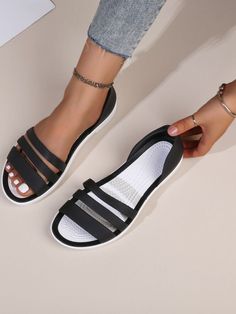 Minimalist Strappy Sandals | EMERY ROSE Summer Bodycon Dress, Comfortable Walking Shoes, Summer Black Dress, Womens Summer Shoes, Womens Sandals Flat, Open Toe Sandals, Trendy Fashion Women, Work Shoes, Strappy Sandals