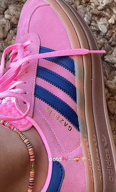 Adidas Samba Sneakers Women, 2000s Sneakers Women, Adidas Gazelle Bold Pink Glow, Pink And Blue Sambas, Cool Sneakers Aesthetic, Adidas Gazelle Bold Pink Outfit, Cute Summer Sneakers, Pink Sambas Adidas, Pink Adidas Samba