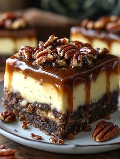 Caramel Pecan Turtle Cheesecake Bars - SavorySplash Gluten Free Turtle Cheesecake, Best Christmas Eve Desserts, Cheesecake Recipes Turtle, Turtle Cheesecake Recipe Easy, Turtle Brownie Cheesecake, Top Dessert Recipes, Christmas Dessert Ideas Easy, Caramel Pecan Cheesecake Recipes, Ultimate Turtle Cheesecake Recipe