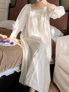 Women Night Dress Pure Cotton Robe Long Sleeve Romantic Vintage Nightgowns Princess Nightwear Sexy Victorian Night Dress, Princess Nightgowns, Cotton Night Dress, Long Nightdress, Women Sleepwear, 사진 촬영 포즈, Vintage Nightgown, Night Dress For Women, Dresses Royal