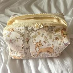 Cottage Core Makeup, Woodland Cottage, Desain Editorial, Coquette Cottagecore, Pretty Bags, Cute Bags, Just Girly Things, Cottage Core, Girly Things