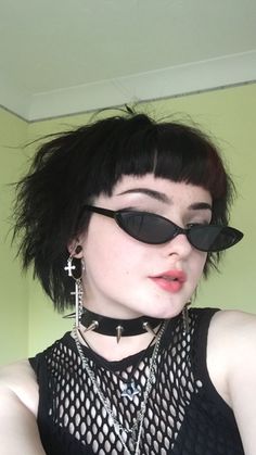 Super Short Goth Hair, Gothic Haircuts Short, Gothic Short Hairstyles, Short Hair Goth Hairstyles, Cool Bleached Hair, Gothic Pixie Haircut, Hairstyles For Short Hair Goth, Goth Bangs Short Hair, Short Gothic Hairstyles