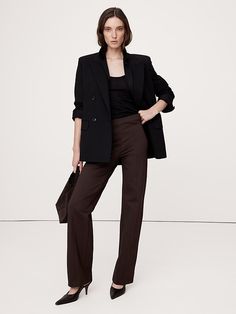 Straight Everywhere Ponte Pant | Banana Republic Clothes Capsule Wardrobe, Ponte Pant, Ponte Fabric, Water Consumption, Ponte Pants, Knit Pants, Inspiration Style, Bottom Clothes, Ankle Pants