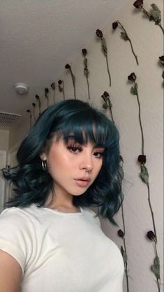 hair color, red hair, dark hair , hair tutorial Teal Hair With Bangs, Haircut 2022, Look Grunge, Nice Hair, Halo Hair, Creative Eye