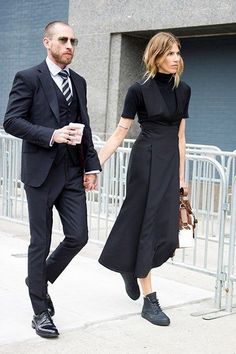 Minimal Stil, Street Style New York, Women Models, Minimal Street Style, Blogger Street Style, New York Street Style, Nyfw Street Style, Model Street Style, Stylish Couple