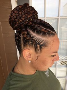 Neat braids One French Braid Black Hair, Braids In A Bun Black Women, Neat Hairstyles For School, Easy Updo Hair, Neat Hairstyles, Updo Hair Tutorial, Neat Braids, Loose French Braids, Updo Braids