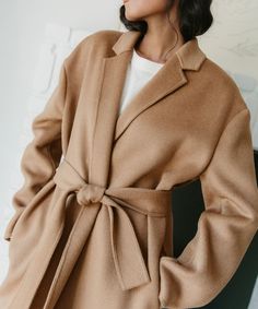 Cashmere Overcoat | Jenni Kayne Airport Outfit Classy, Classy Date Night Outfit, Airport Outfit Winter, Winter Date Night Outfits, New Balance Outfit, Long Puffer Coat, Jenni Kayne, Casual Night Out, Oversized Denim Jacket