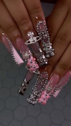 Long Charm Nails, Chunky Charm Nails, Nails With A Lot Of Charms, Medium Birthday Nails, Nail Tech Set Up, Nail Tech Aesthetic, Rocker Nails, Nails Extra, Book Charm