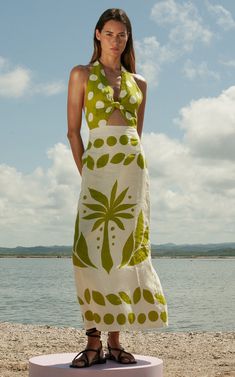 Women's Cala De La Cruz Pre Fall 2023 Collection | Moda Operandi Printed Linen Dress, Plants Print, Backless Long Dress, Resort Dresses, Print Midi Dress, Clothing Details, Loose Outfit, Green Midi Dress, Summer Fashion Outfits