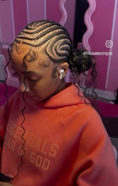 Braids Going Back, Braids To The Back, Braids Trending, Quick Braids, Natural Hair Bun Styles, Short Box Braids Hairstyles, Pretty Braids, Braided Hairstyles For Black Women Cornrows, Feed In Braids Hairstyles