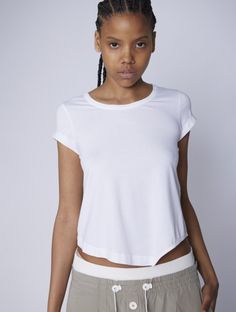 SHORT SLEEVE T-SHIRT WITH TENCEL-COTTON-ELASTANE FABRIC, LIGHT AND FRESH Fabric Light, Social Media Facebook, Fabric