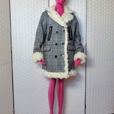 -Faux Fur Plaid Coat Jacket -Never Worn -No Flaws -Very Unique And Classy Cold Weather Pea Coat With Faux Fur Trim, Trendy Long Coat With Faux Fur Trim, White Outerwear With Faux Fur Lining For Work, White Faux Fur Trim Outerwear For Work, Black Winter Jacket, Fox Fur Vest, Navy Denim Jacket, Cashmere Blazer, Long Puffer Coat