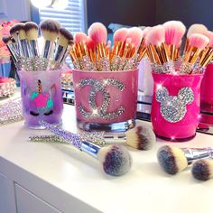 Makeup Brush Holder Ideas, Diy Makeup Brush, Grace Abounds, Unicorn Makeup Brushes, Brush Holders, Makeup Room Decor, Makeup Brush Holder