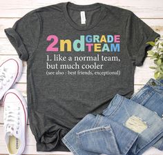 2nd Grade Teacher Shirt Second Grade Shirtfunny 2nd Grade - Etsy 100 Days Of School Shirt, Special Ed Teacher, Kindergarten Shirts, Teacher Team, 100th Day Of School, Team Shirts, 100 Days Of School, Nursing Shirts, 100th Day