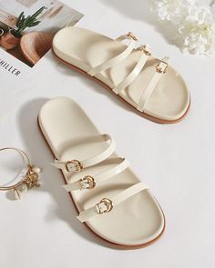 ✨Pre-order only, sizes 35 - 43✨ Beach Vacation Shoes, Beach Flats, Vacation Shoes, Buckled Flats, Casual Sandals, Kids Beachwear, White Metal, Metal Buckles