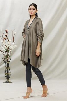 Shop for Kommal Sood Grey Satin Asymmetric Tunic for Women Online at Aza Fashions Asymmetric Tunic, Tunics Online, Gray Tunic, Satin Color, Grey Stone, Womens Tunics, Asymmetrical Hem, Asymmetric Hem, Aza Fashion