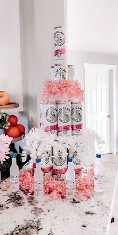 Your 21st birthday party should be properly celebrated. Here are 16 things to do on 21st birthday parties for a memorable day. Reba Bachelorette Party, Hangover Party Ideas, Not Cheesy Bachelorette, 30th Birthday And Bachelorette, 21st Bday Drink Ideas, Bachelorette Decorating Ideas, Birthday Party Drinks For Adults, Boa Bachelorette Party, White Claw Birthday Cake