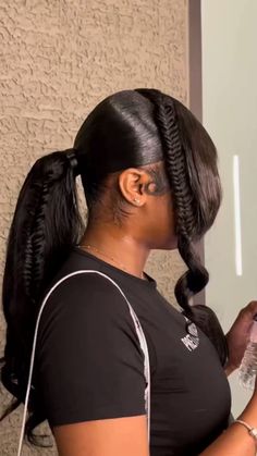 Medium Length Ponytail Hairstyles, Bang With Ponytail, Hairstyle Black Women, Ponytails Hairstyles, Hairstyle Ponytail, Half Up Half Down Hairstyle, Down Hairstyle, Old Hairstyles