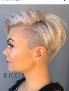 Platinum Pixie, Short Hair Undercut, Undercut Hairstyles, Hair Blonde, Short Blonde, Short Hair Haircuts, Short Blonde Hair, Short Hair Styles Pixie