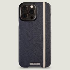 the iphone 11 case is made from black leather and features a white stripe on the side