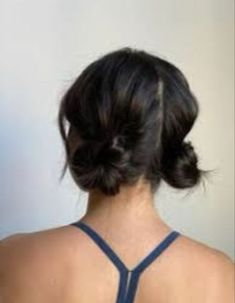 Space Buns Hair, Short Hair Bun, Gym Hairstyles, Pigtail Hairstyles, Low Bun, Short Hair Styles Easy