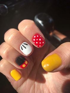 Disney Toenail Designs, Disney Cruise Nail Ideas, Disney Nails For Kids, Kids Disney Nails, Disney Nails 2022, Disney Pedicure Ideas, Easy Disney Nails, Disney Nails Short