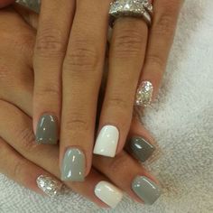 winter nails....love this!!! Classic Nail Designs, Wedding Manicure, Unghie Sfumate, Classic Nails, Short Hairstyle, Fancy Nails, Creative Nails, Manicure E Pedicure, Jamberry