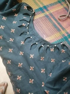 Kurta Front Neck Design, Salwar Stitching Ideas, Front Neck Design, Cotton Dress Pattern Indian, Neck Ideas, Prints Clothes, Floral Skirt Outfits, Chudi Neck Designs, Dress Designs For Stitching