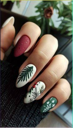 🍁 Explore trendy Autumn Nail Designs 2024: Animal print patterns in warm colors for a fashion-forward look. Stay ahead of the trends! 💅🍂 #AnimalPrint #Trendsetter Winter Gel Nail Designs, November Nails, Cute Christmas Nails, Stylish Nails Designs, Blue Nail, Winter Nail