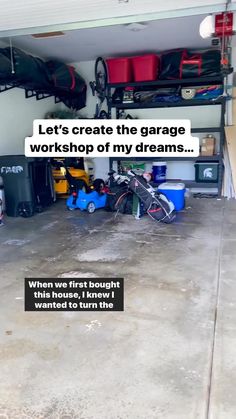 the garage is filled with lots of different things to see and do in this photo