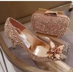 Jimmy Choo Perfume, Heels Aesthetic, Cute Shoes Heels, Cinderella Shoes, Bridal Sandals, Fancy Shoes, Girly Shoes, Elegant Shoes