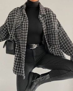 Style Winter, Moda Vintage, Black Style, Winter Fashion Outfits, Looks Vintage, Outfits Casuales, Cute Casual Outfits